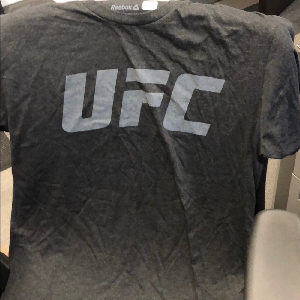 UFC vintage black tee